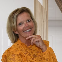 img-Marianne Smits